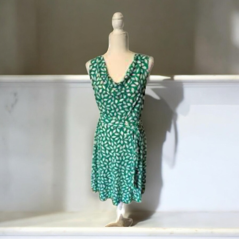 LOFT Jersey Green w/White Leaves Sleeveless Dress | Women’s size Large